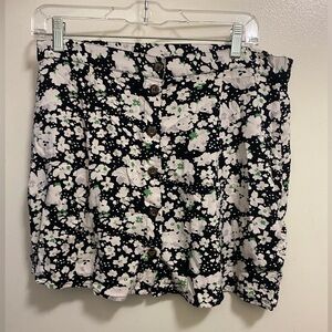 Asos Womens Floral Print Mini Skirt Size 12 Waist 32” Black White Green